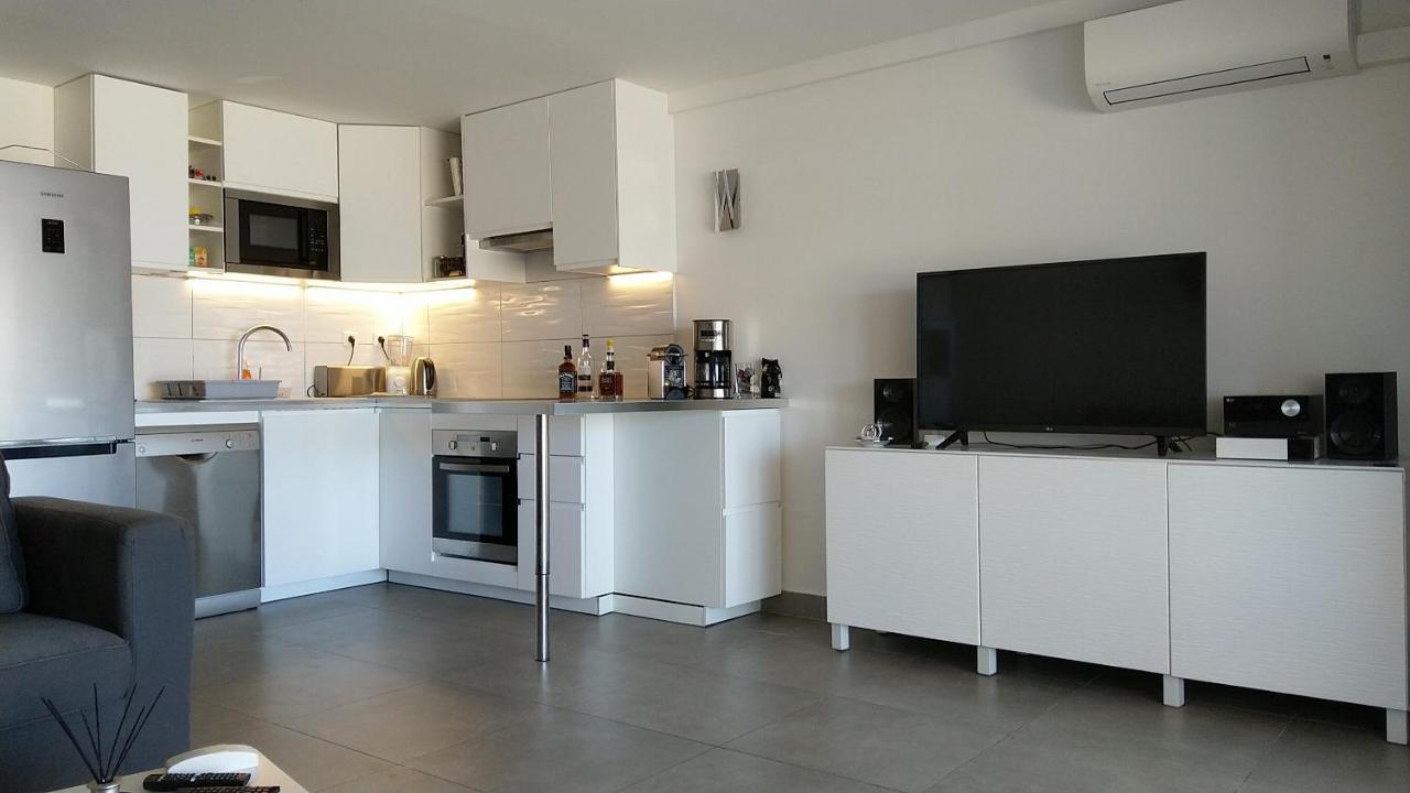 Friendly Beach House Baie Nettle Buitenkant foto